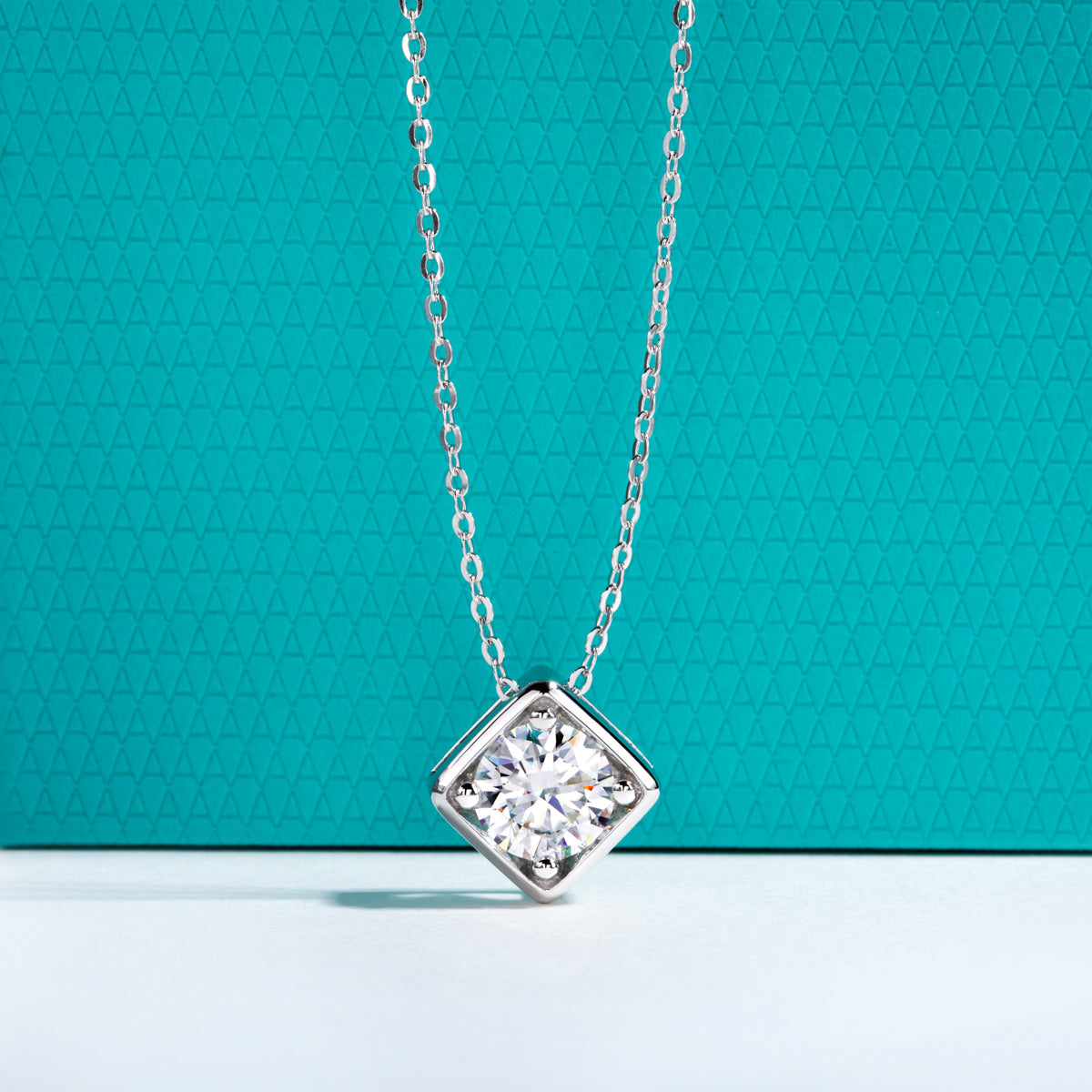 S925 Sterling Silver Moissanite Square Pendant Necklace