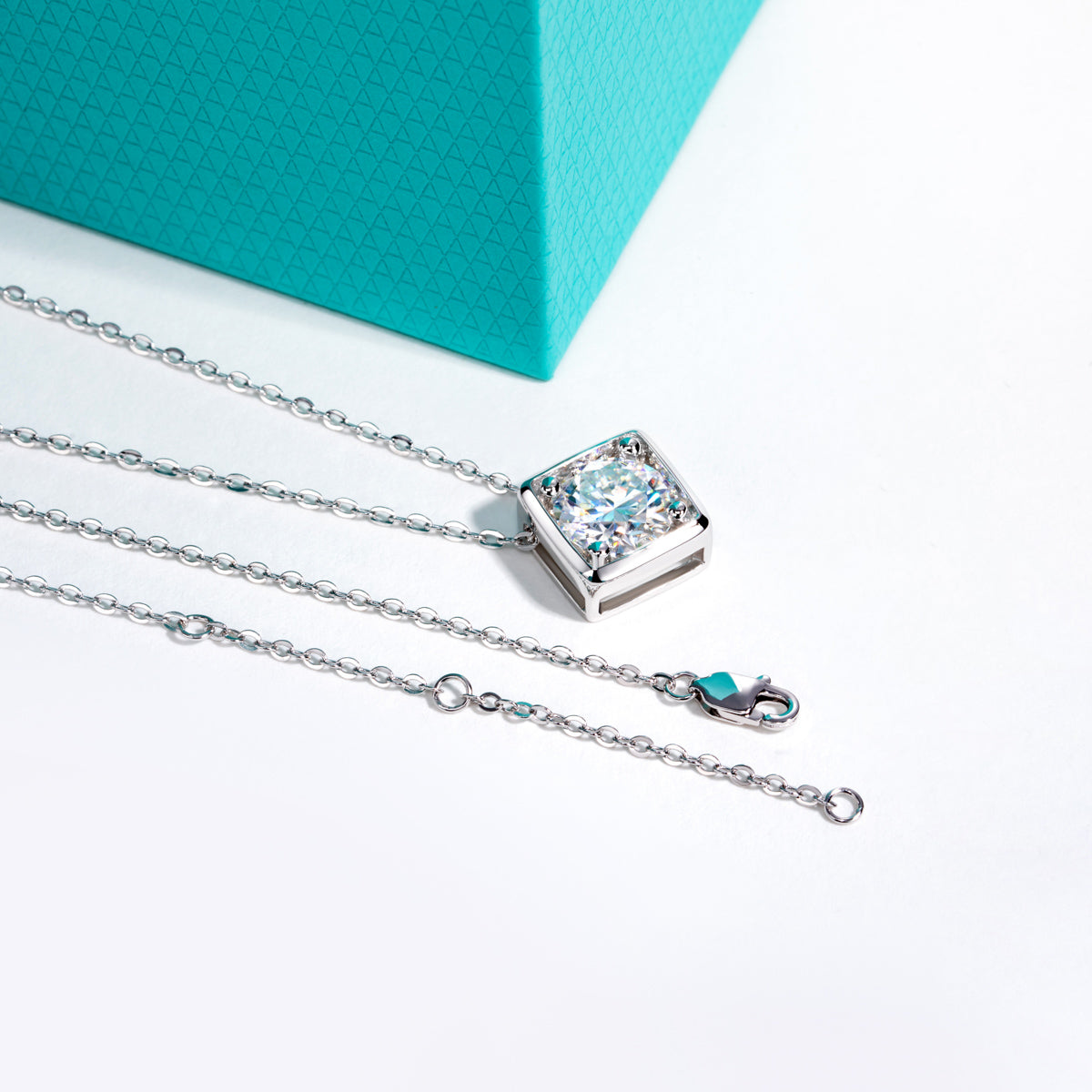 S925 Sterling Silver Moissanite Square Pendant Necklace