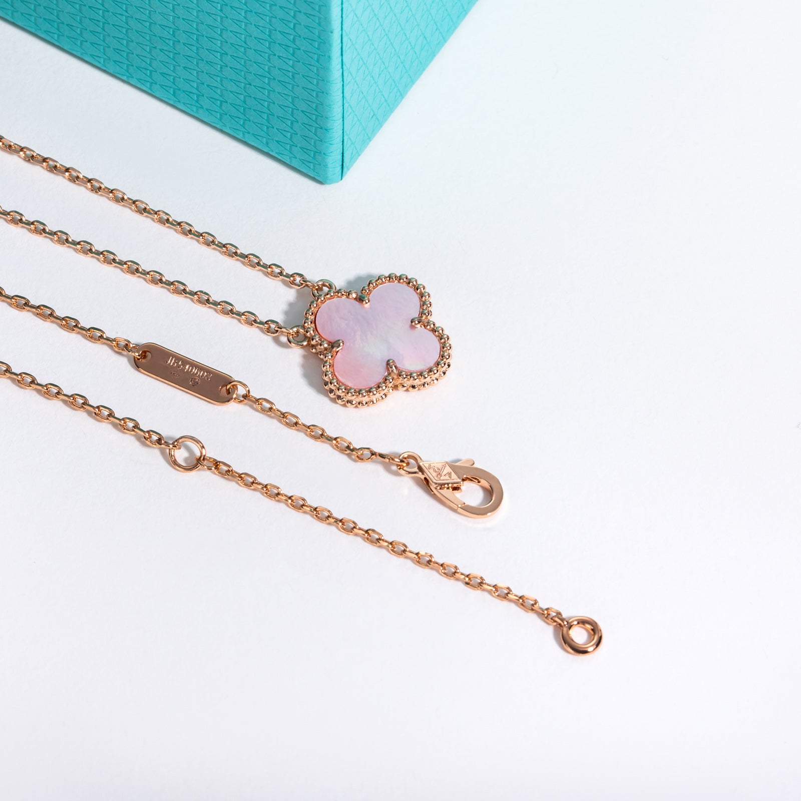 Pink Mother-of-Pearl Clover Lucky Pendant Necklace