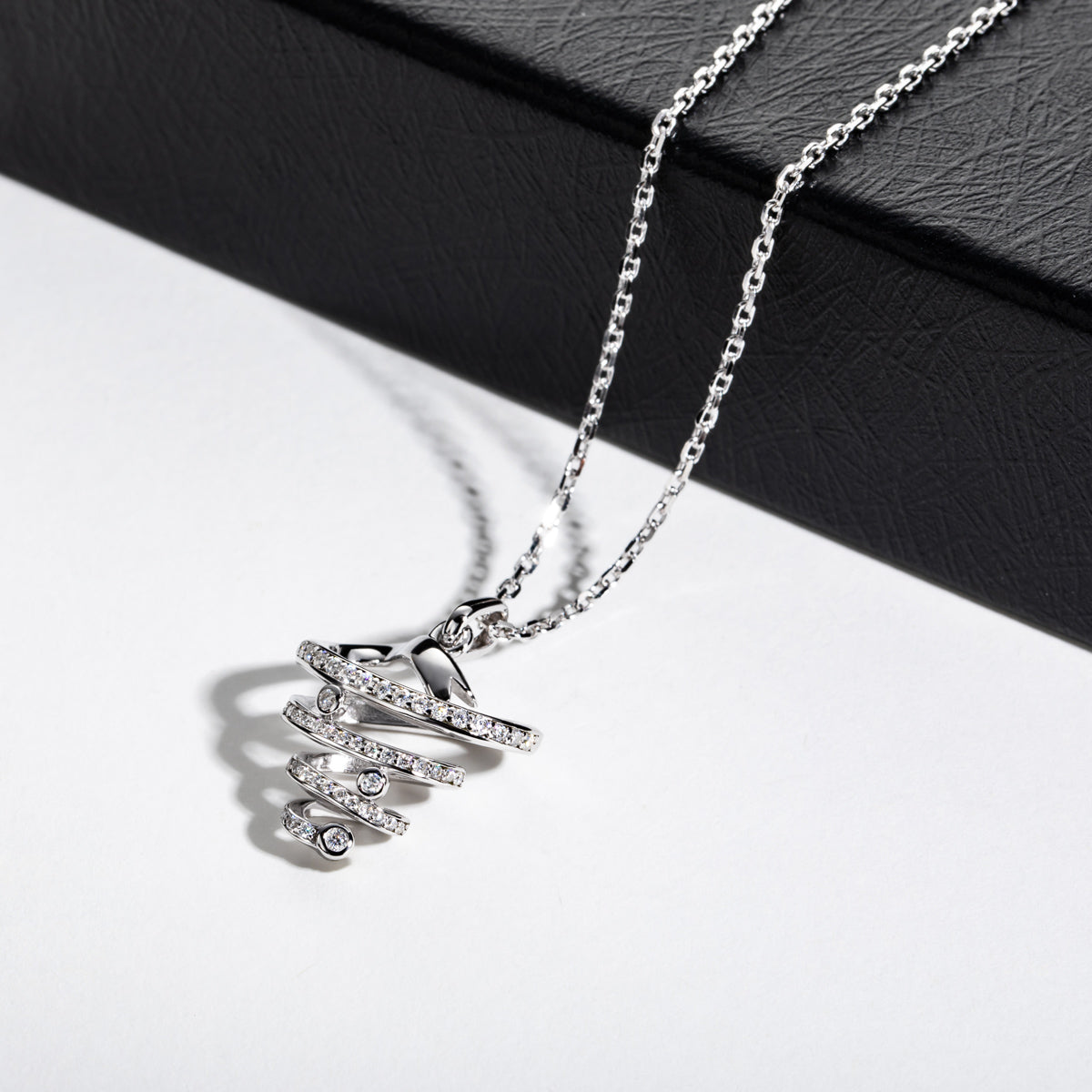 S925 Sterling Silver Moissanite Christmas Tree Pendant Necklace