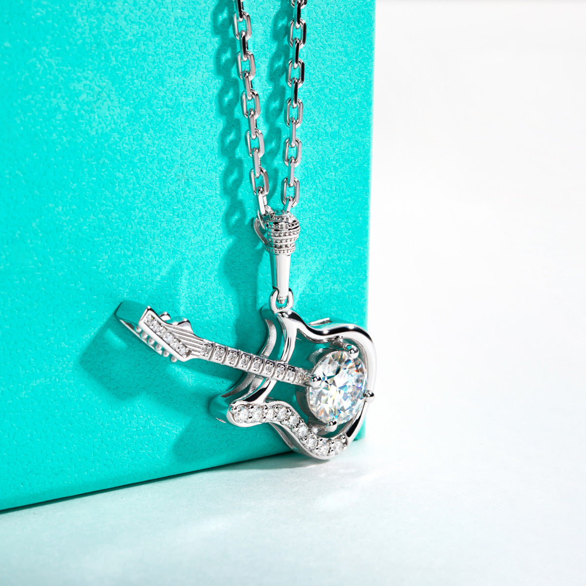 S925 Sterling Silver Moissanite Guitar Microphone Necklace
