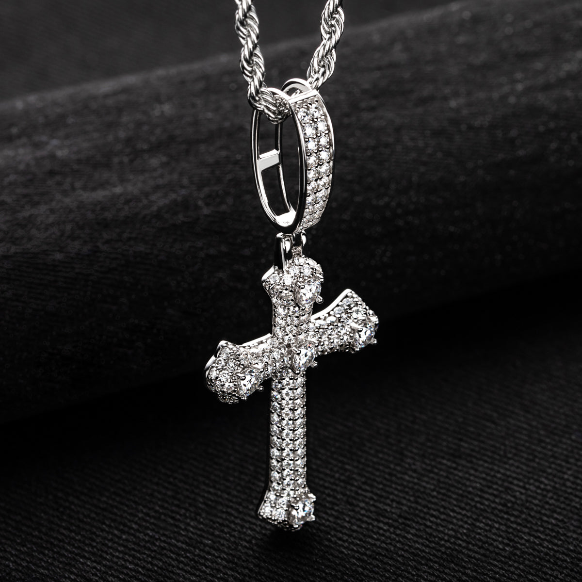 S925 Silver Moissanite Cross Pendant