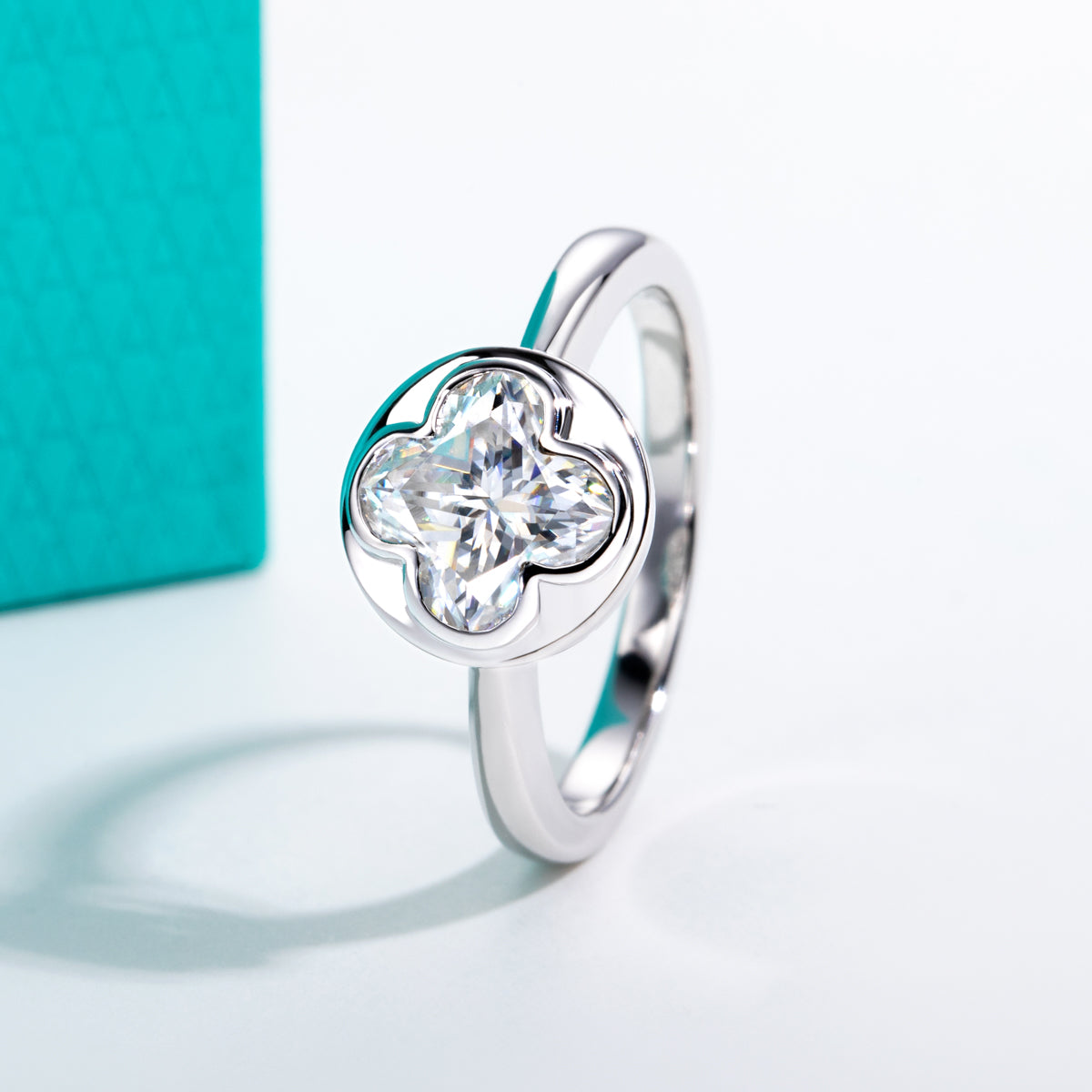 S925‑Silver 4‑Leaf‑Clover‑Cut Moissanite Ring, 2.0 CT