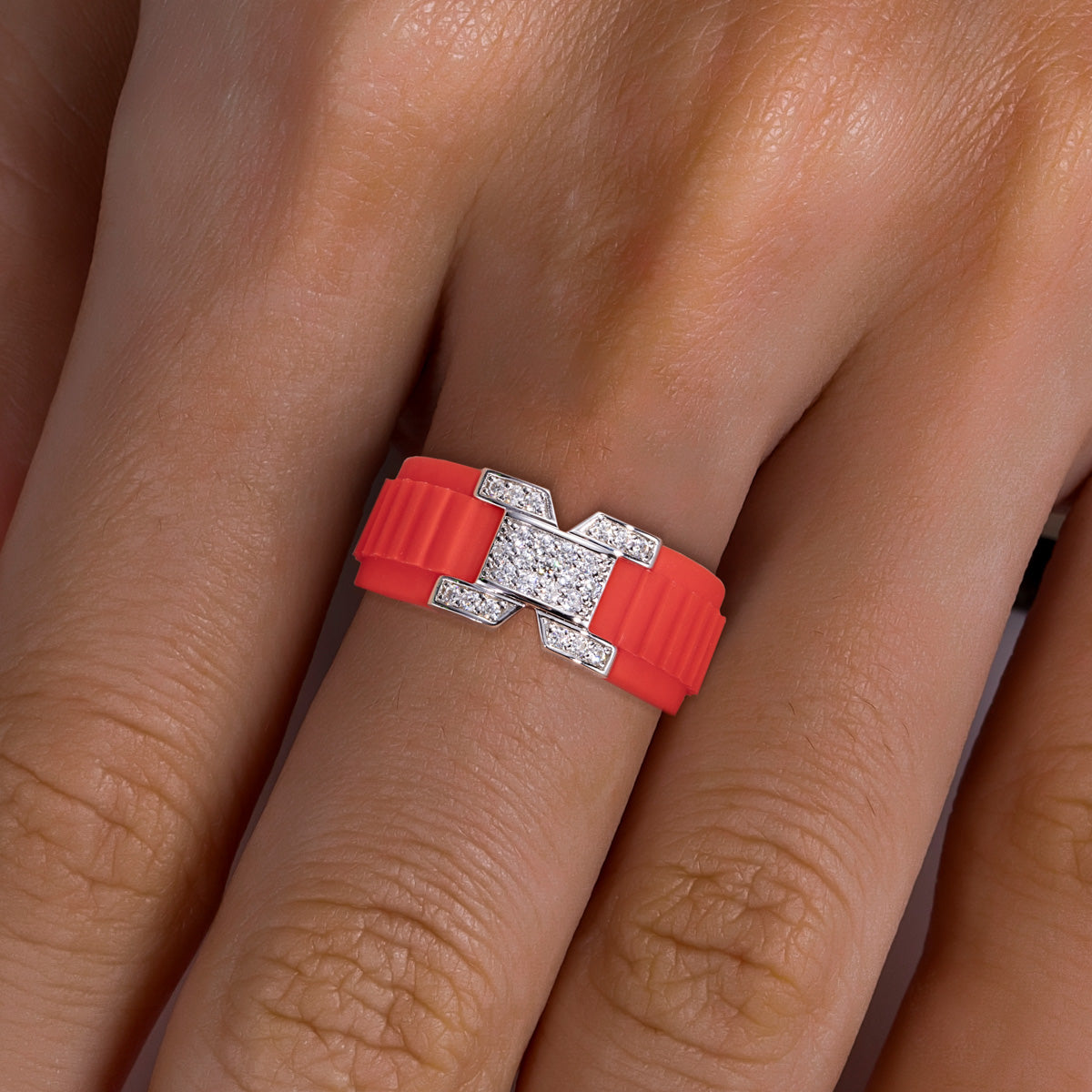 S925 Sterling Silver Round Micro Pave Moissanite Silicone Ring