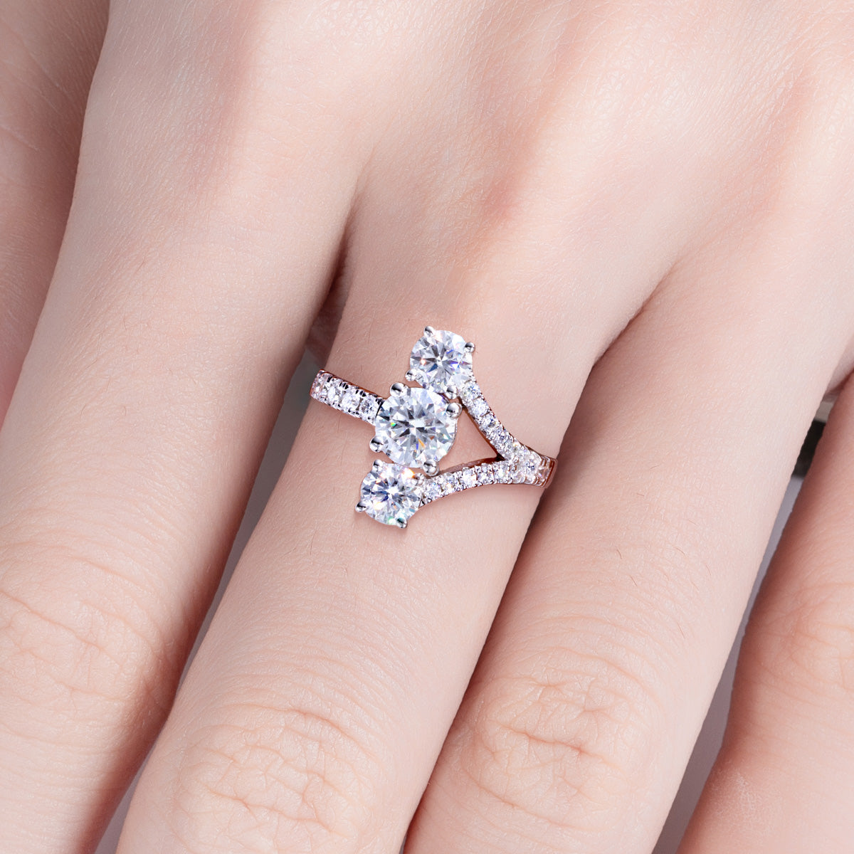 S925‑Silver Moissanite Y‑Shape Three‑Stone Starburst Ring