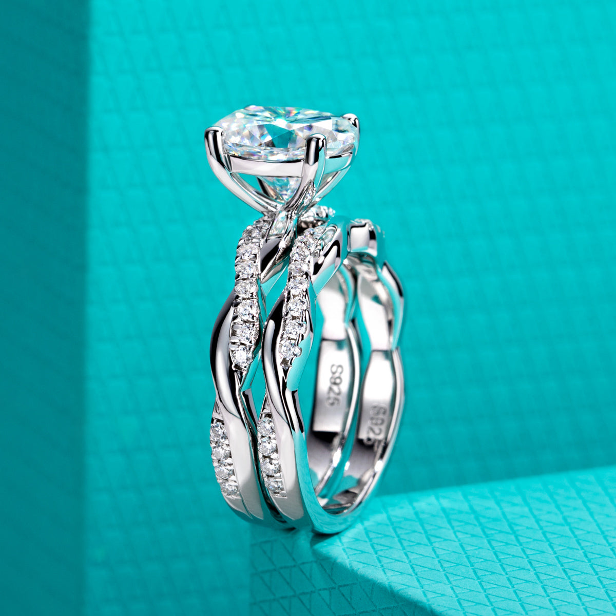 S925‑Silver Oval Moissanite Twisted Band Stackable Ring, 3.0 CT