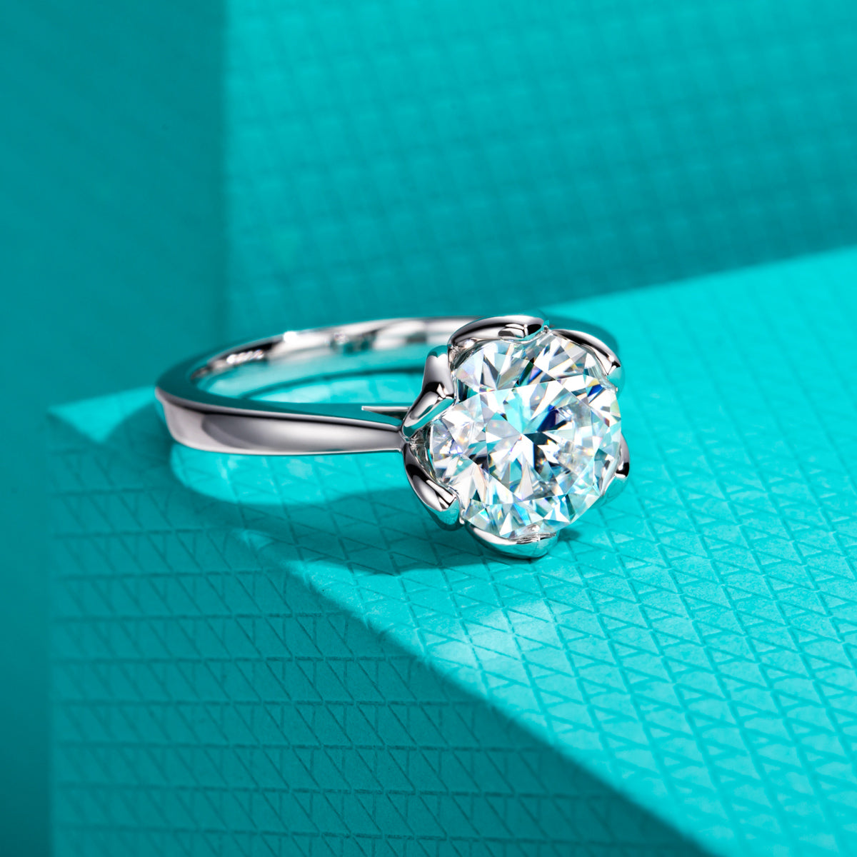 3.0‑Carat Round Moissanite Lotus Ring, S925 Sterling Silver