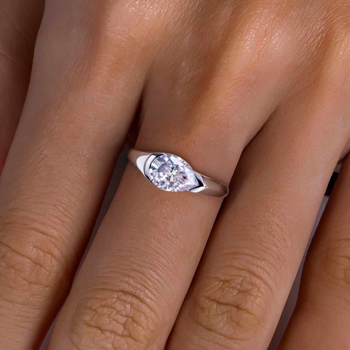 S925‑Silver 2.5‑Carat Pear‑Shaped Moissanite Ring