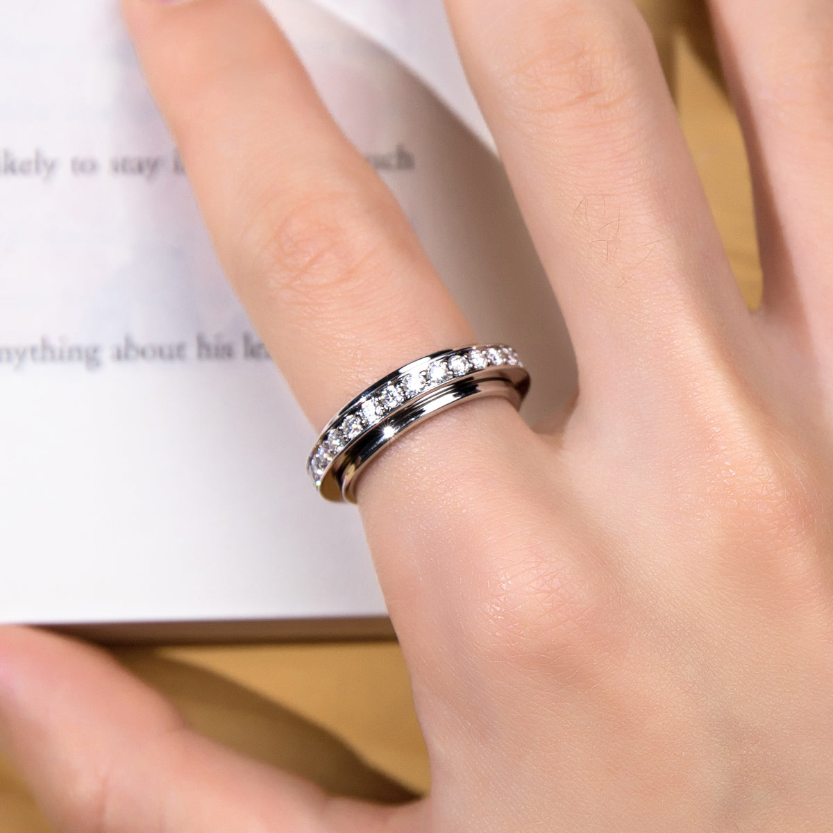 Rotatable Full Paved Moissanite Ring with 2.6mm Stones, Copper Base