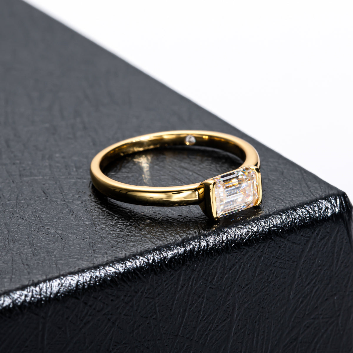 Classic Moissanite Ring