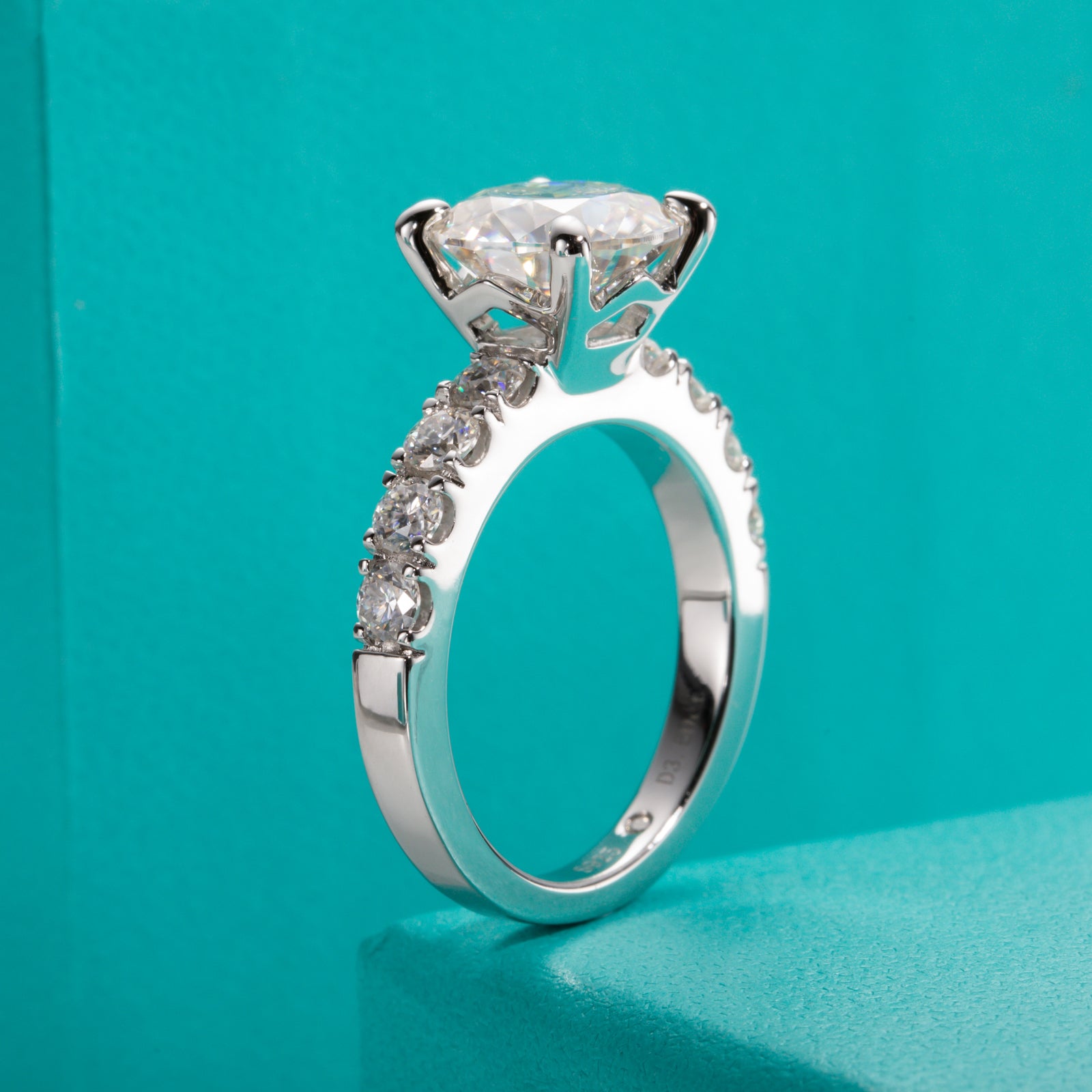 Round Cut Pavé Moissanite Engagement Ring (4.3cttw)