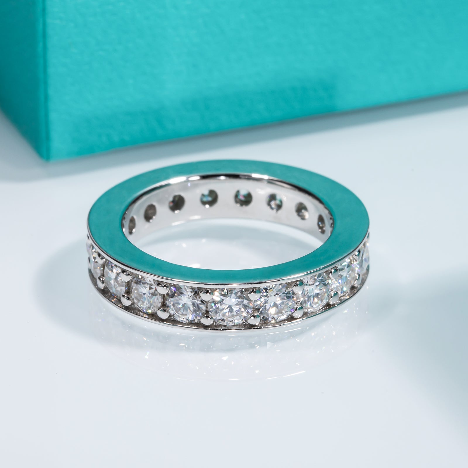 Round Cut Moissanite Wedding Band (4.4 cttw)