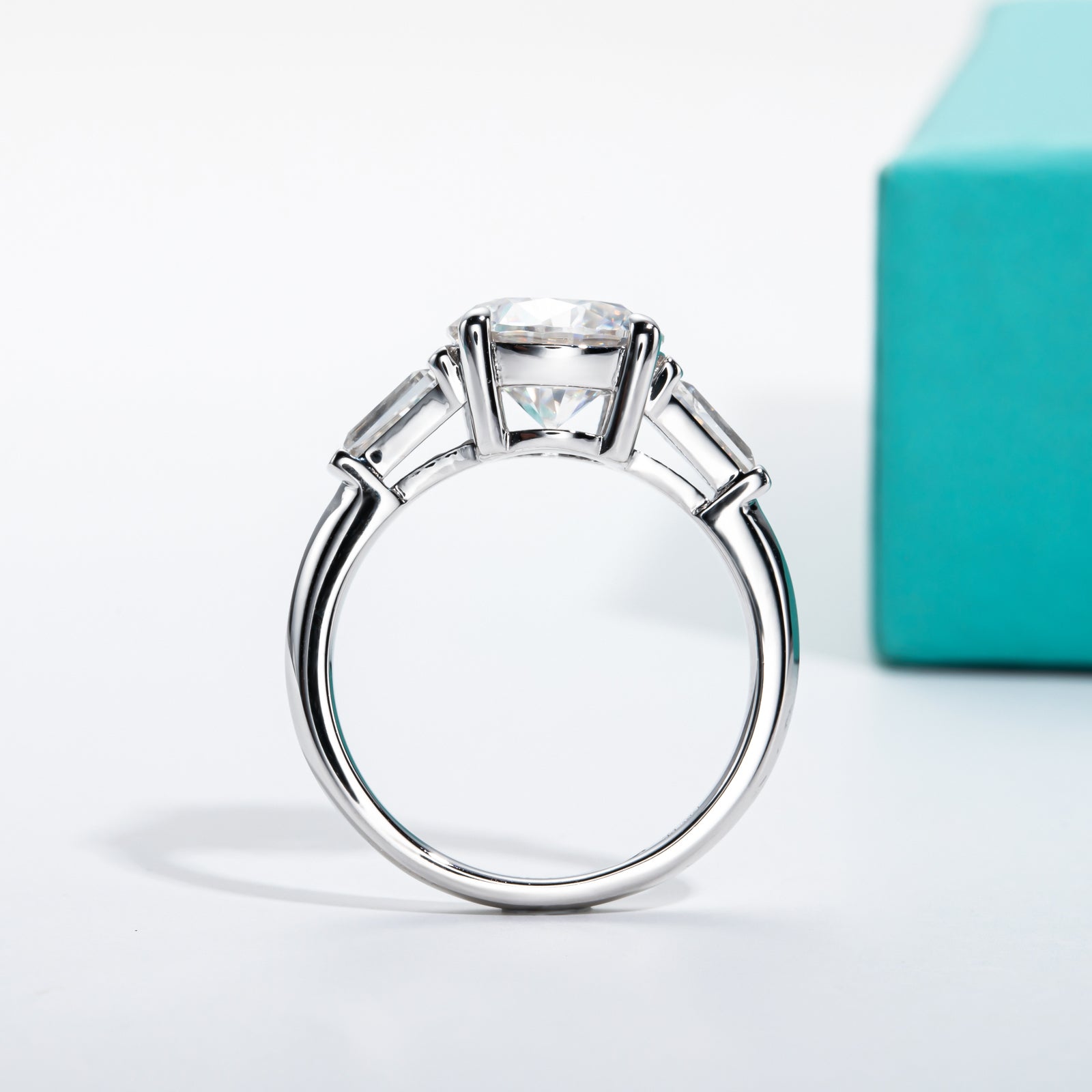 Round Cut Moissanite 3 Stone Engagement Ring (3.6cttw)