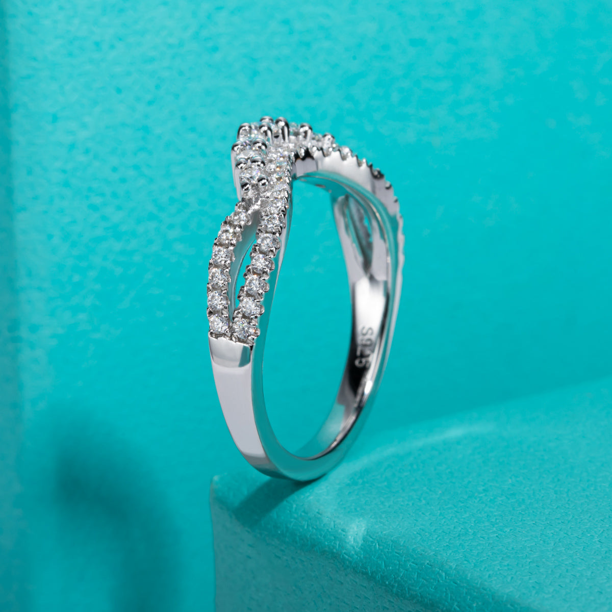 2.5mm Moissanite Stackable Eternity Ring