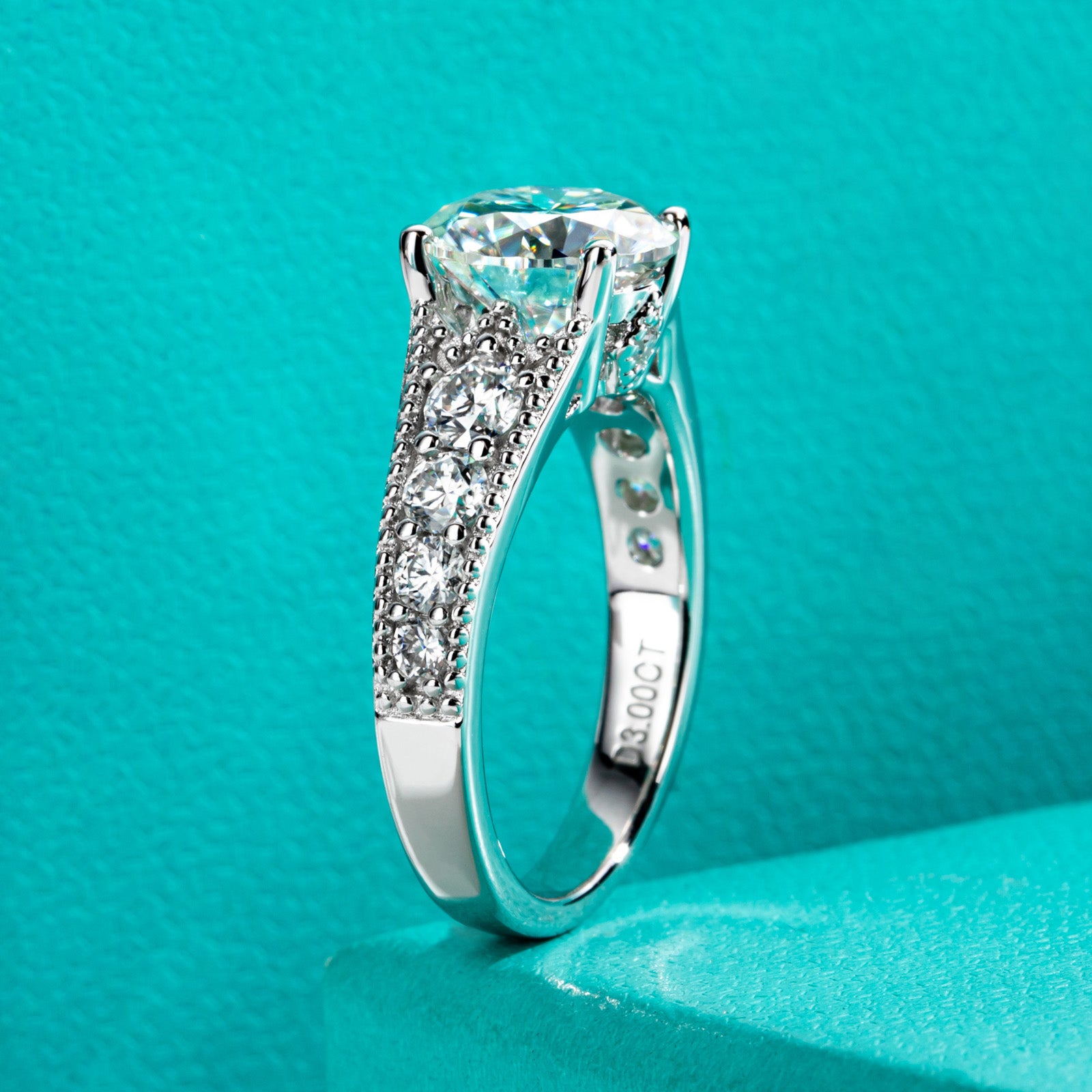 Round Cut Moissanite Engagement Ring (3.85 cttw)