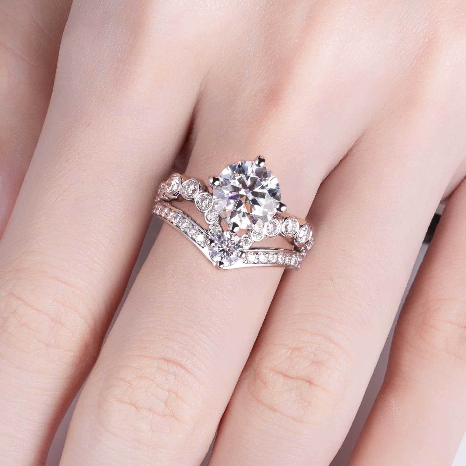 Round Cut Moissanite Crown Engagement Ring (4.08 cttw)