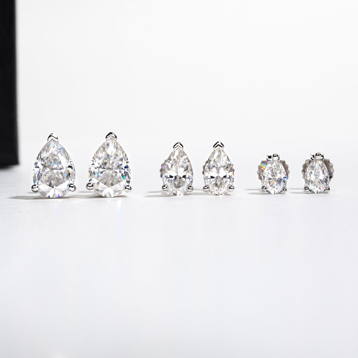10K Gold Pear Ice Flower Cut Moissanite Stud Earrings 1.2CT