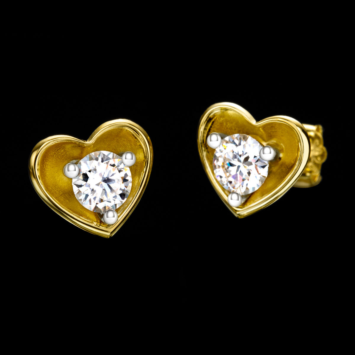 925 Sterling Silver 5mm Heart Cut Moissanite Stud Earrings