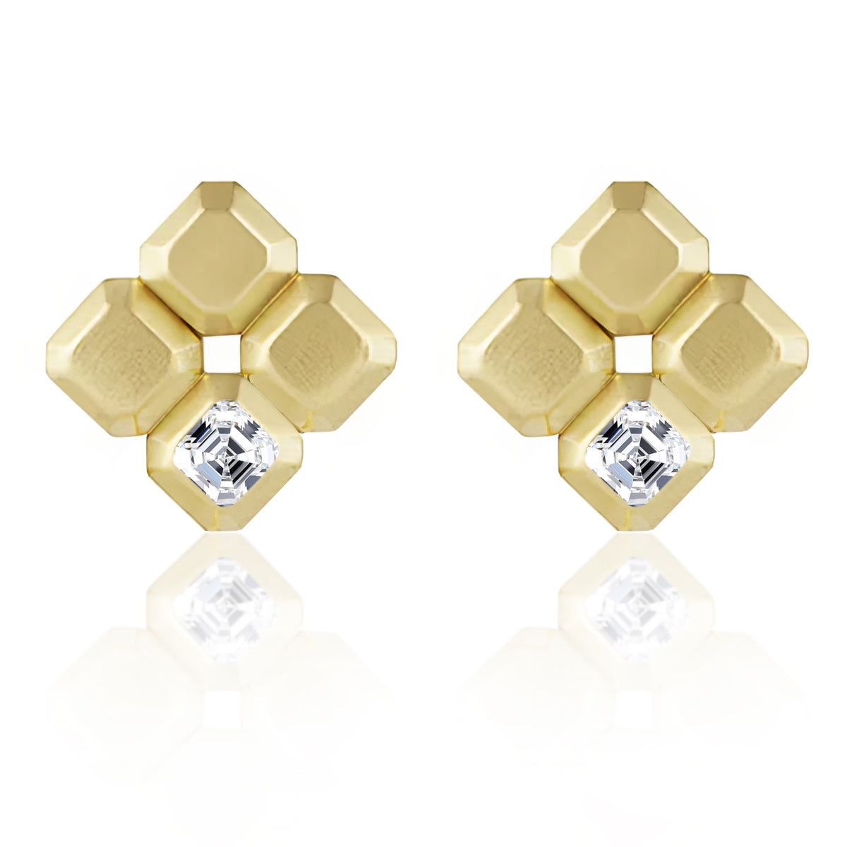 3x3mm Asscher Cut Moissanite Four Leaf Clover Stud Earrings