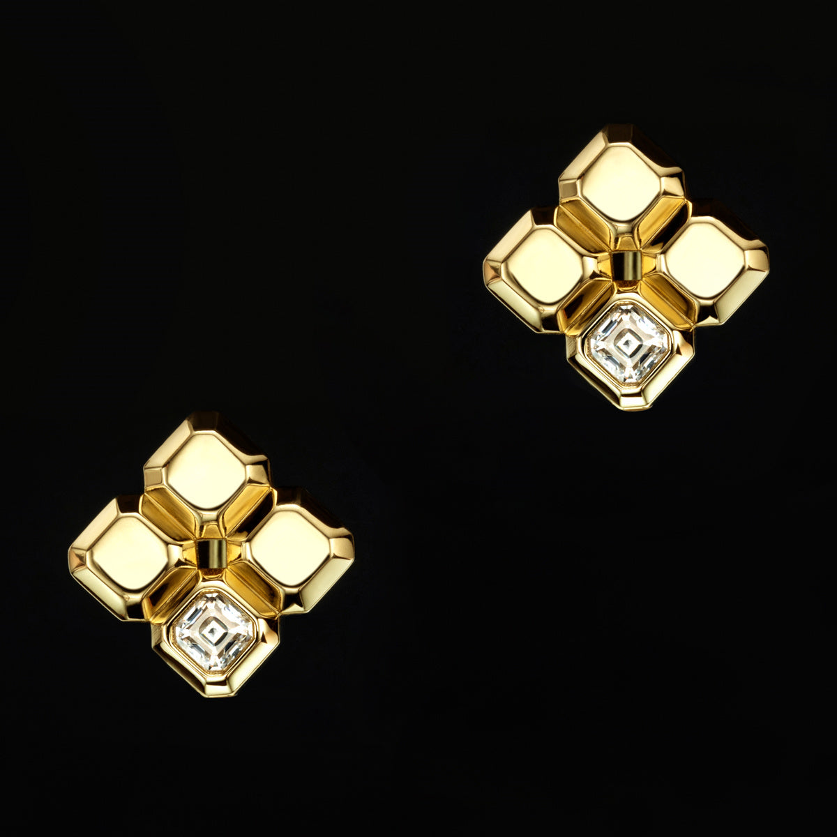 3x3mm Asscher Cut Moissanite Four Leaf Clover Stud Earrings