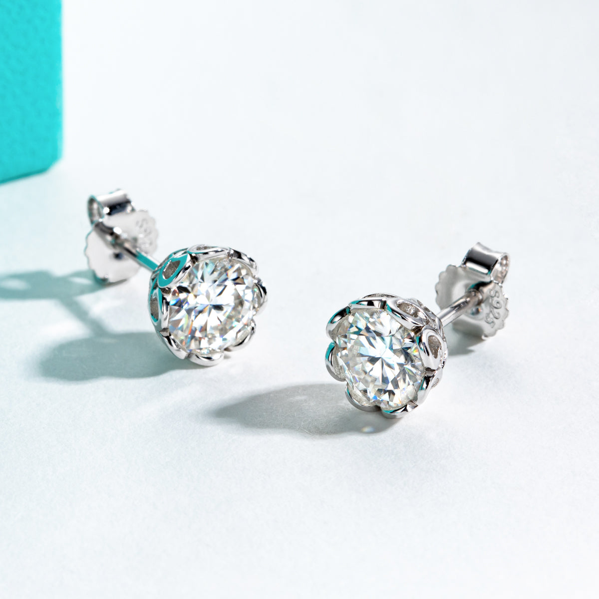925 Sterling Silver Round Moissanite Stud Earrings