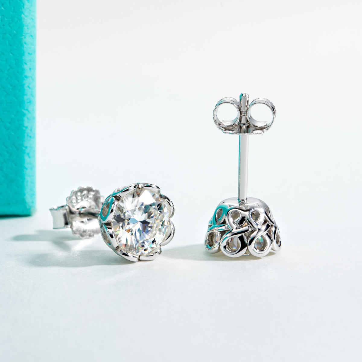 925 Sterling Silver Round Moissanite Stud Earrings