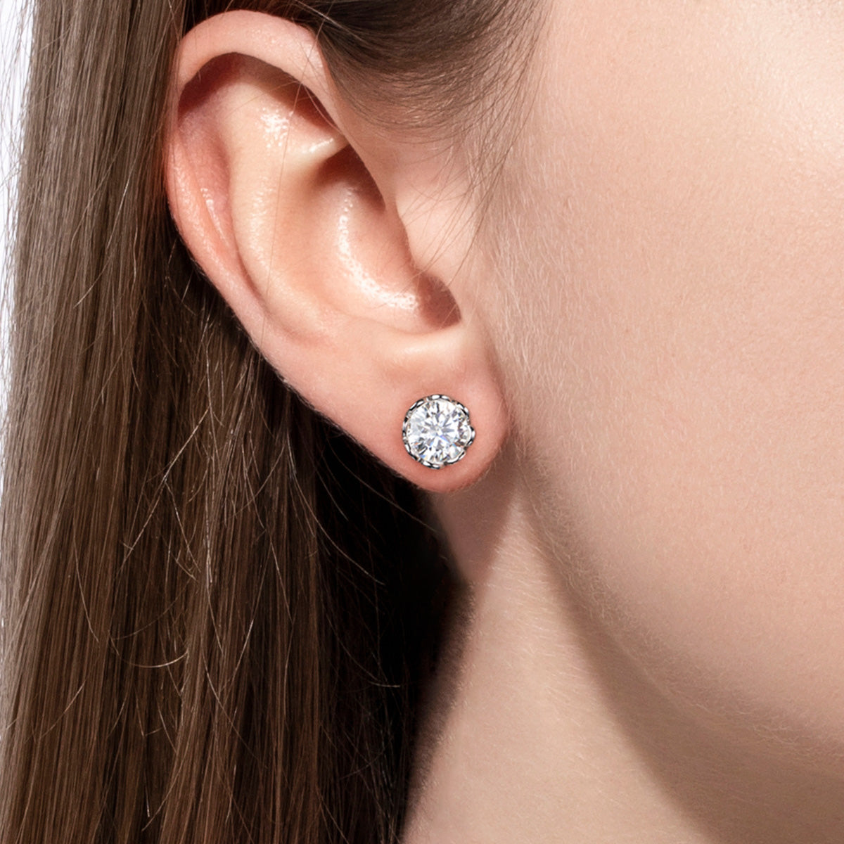 925 Sterling Silver Round Moissanite Stud Earrings