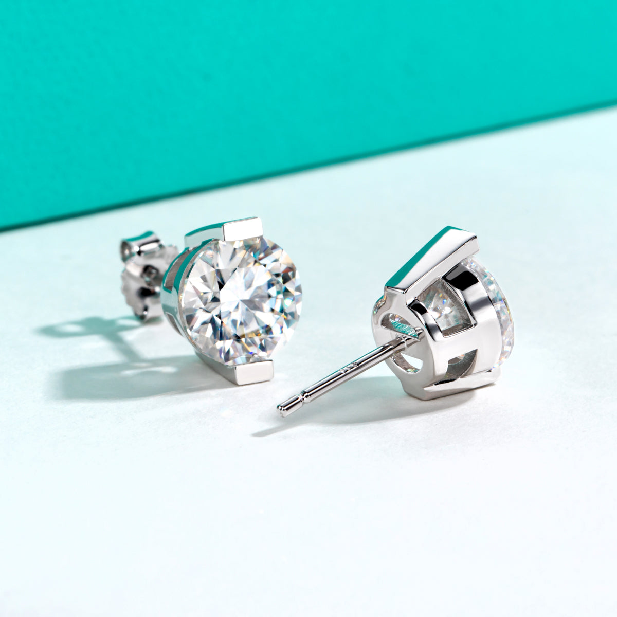 3.0ct 9.0mm Round Moissanite Stud Earrings | S925 Sterling Silver
