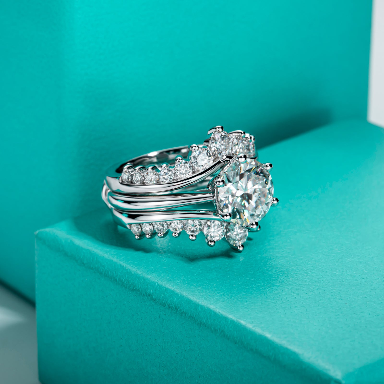 Round Cut Moissanite Engagement Ring Bridal Set (4.52cttw)