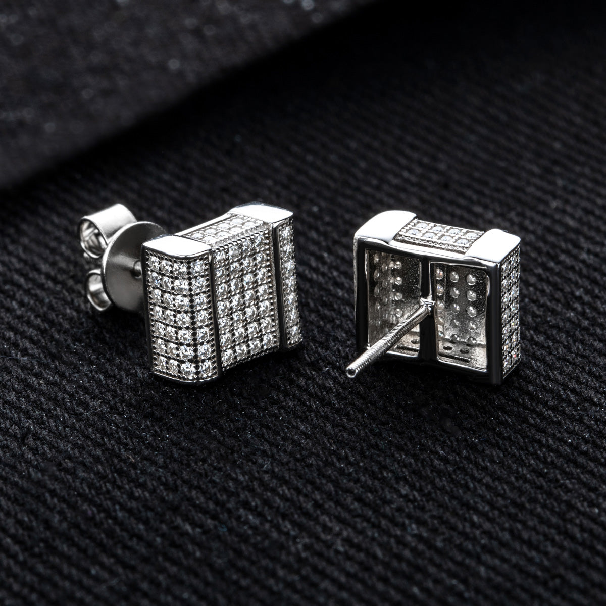 S925 Sterling Silver Round Moissanite Stud Earrings