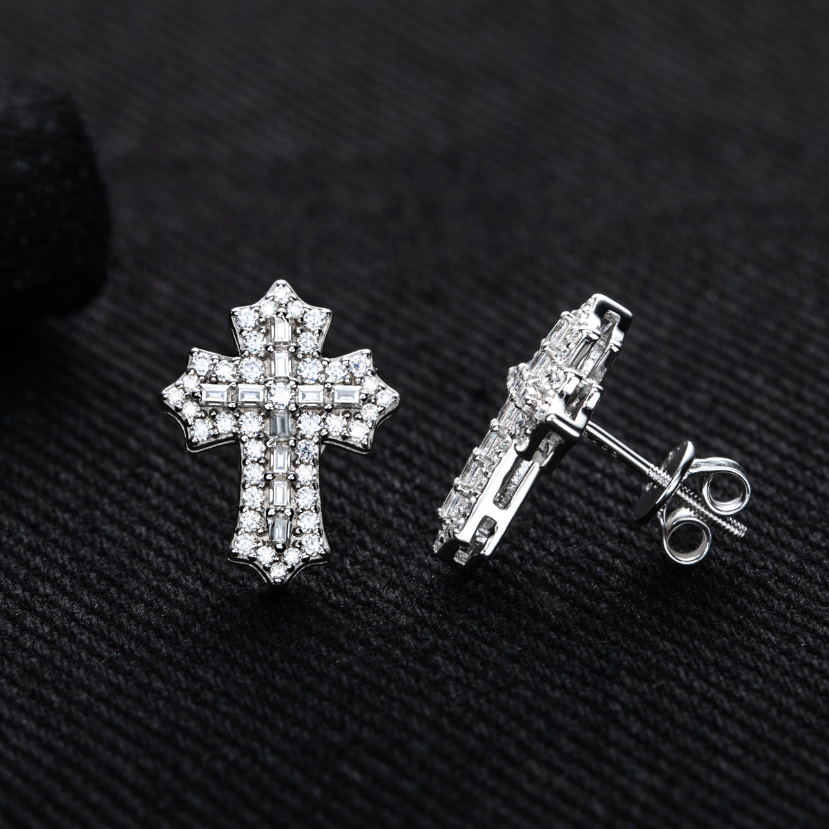 S925 Sterling Silver Cross Moissanite Stud Earrings