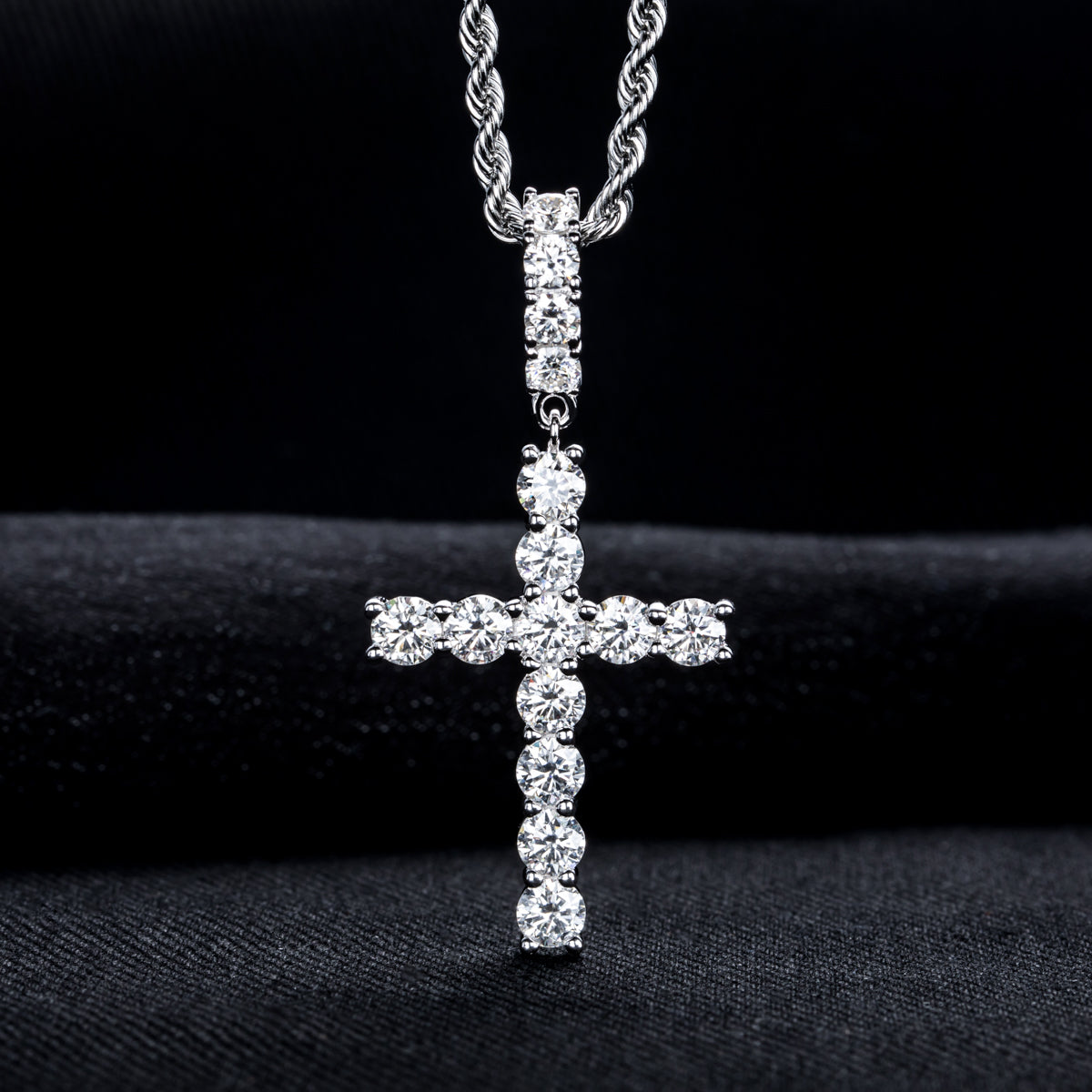S925 Sterling‑Silver Round Moissanite Cross Pendant