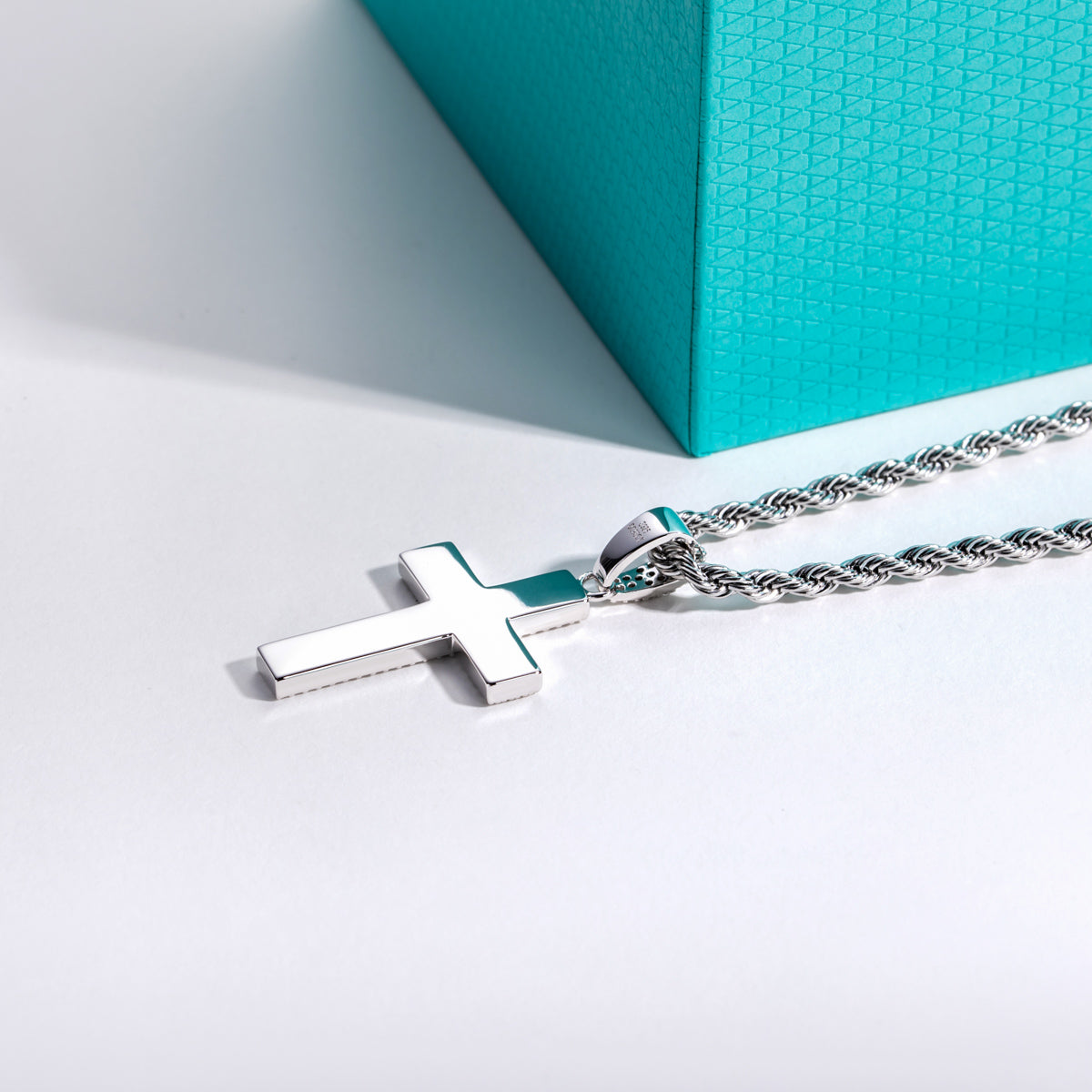 S925 Sterling‑Silver Round Moissanite Cross Pendant