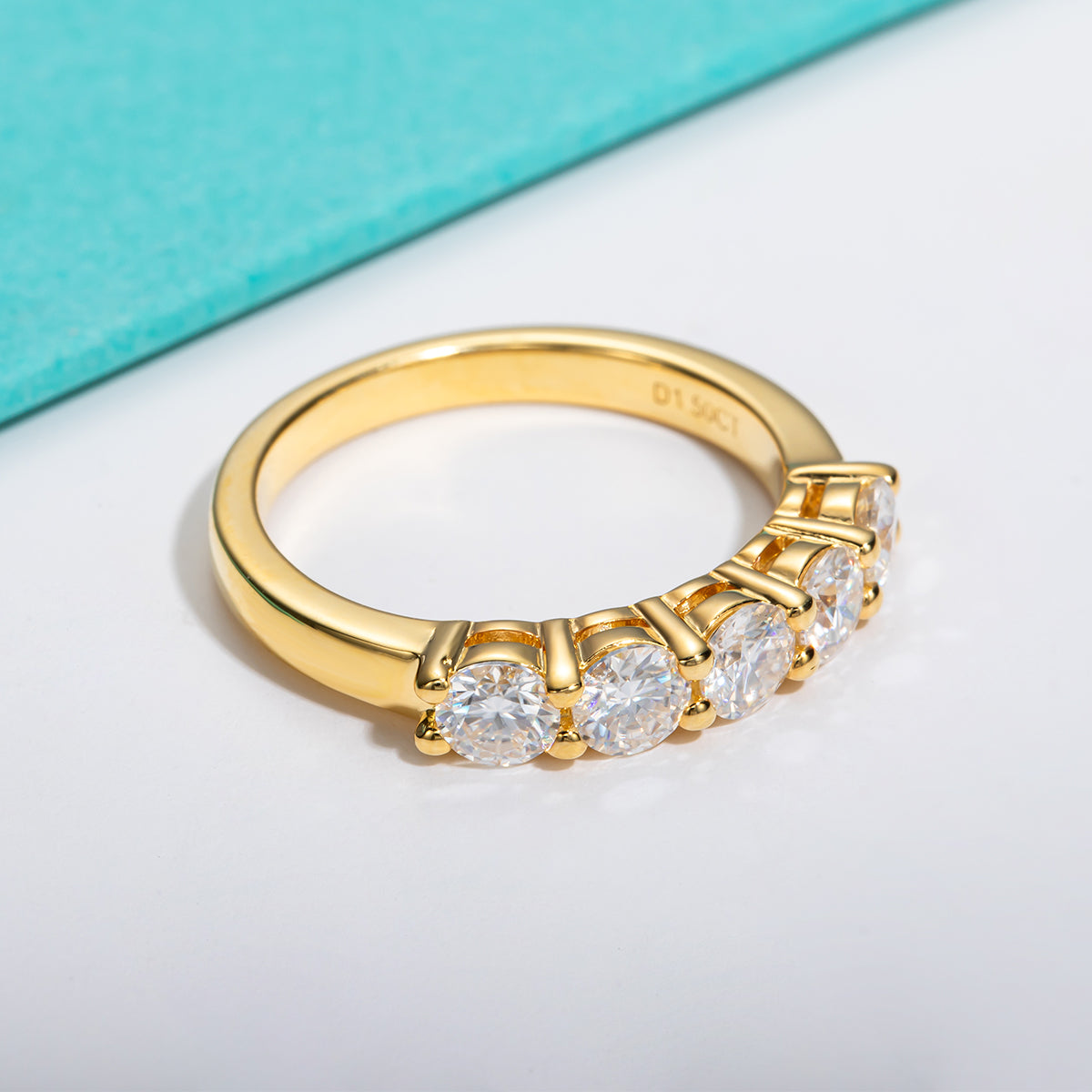 Round Cut 5 Stone Moissanite Wedding Band (1.5cttw)