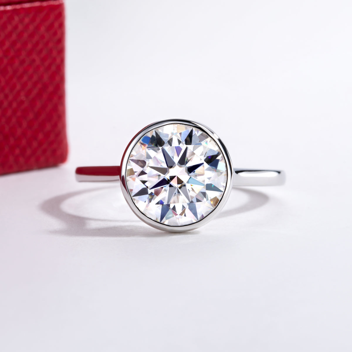 14K Gold Bezel‑Set Moissanite Ring