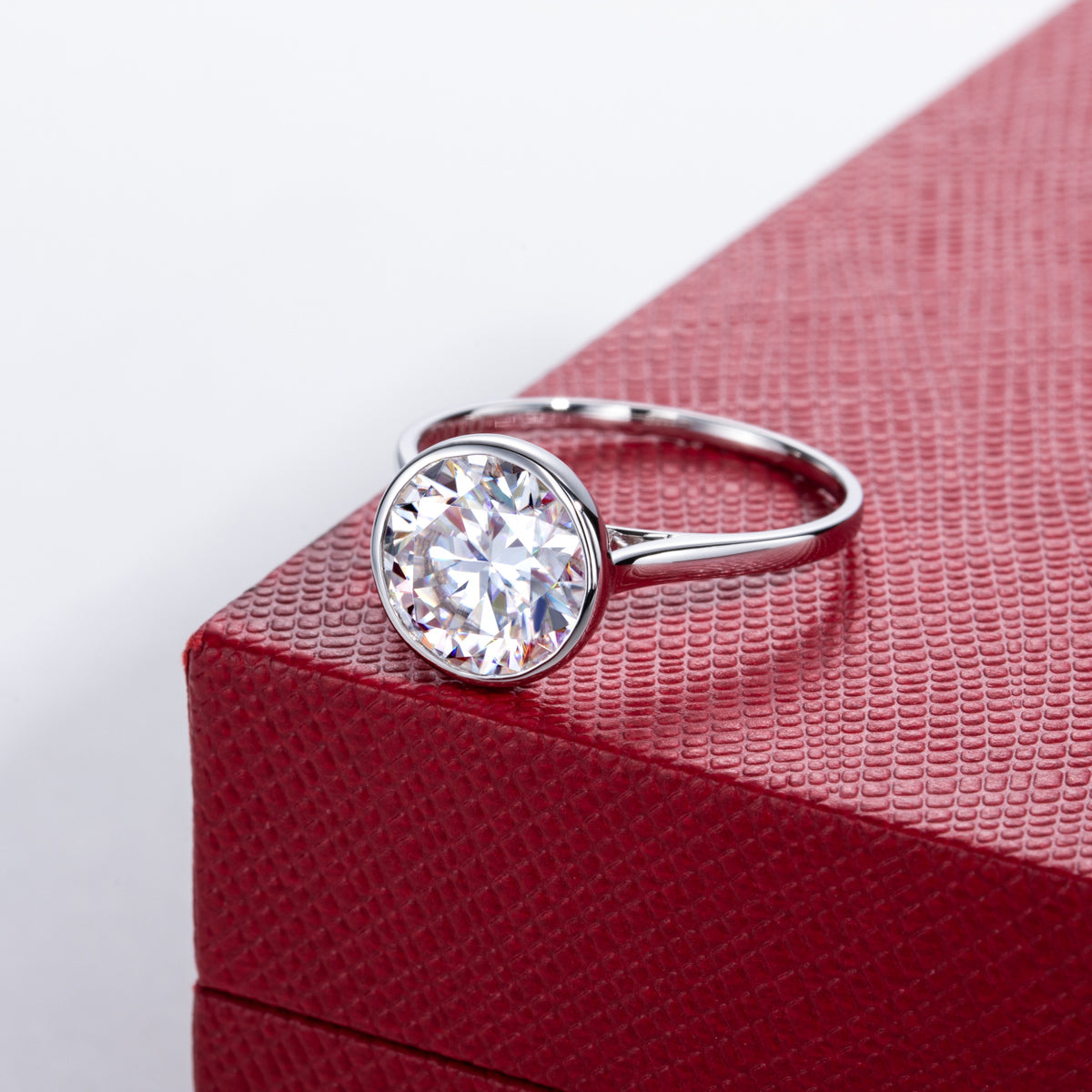 14K Gold Bezel‑Set Moissanite Ring