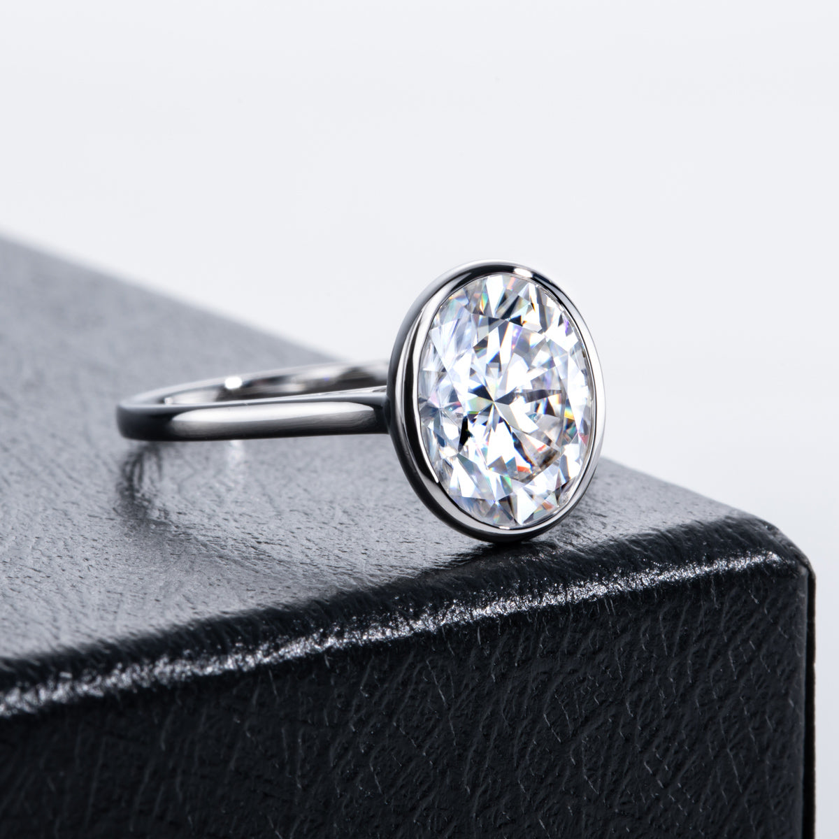 14K Gold Bezel‑Set Moissanite Ring