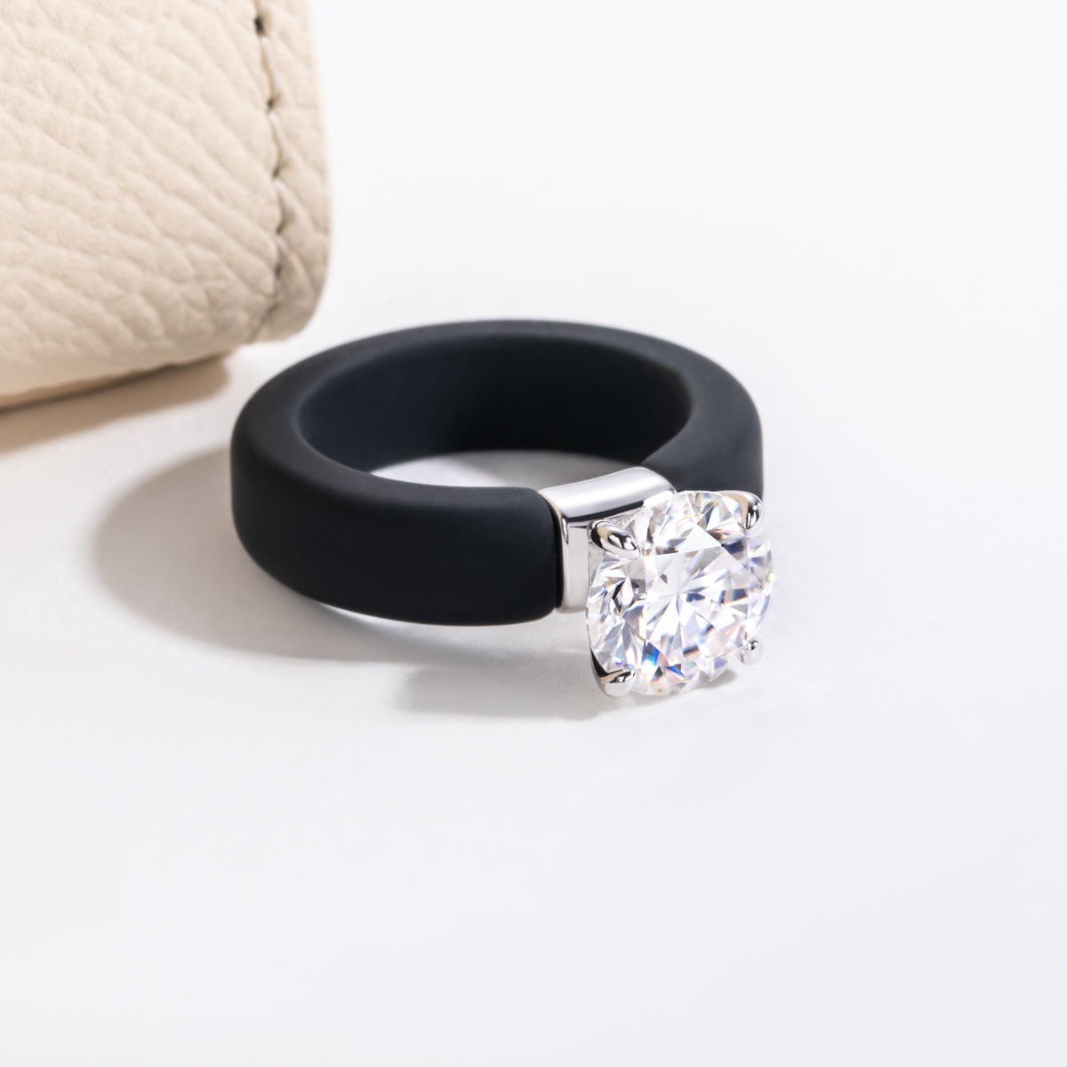 S925 Sterling Silver Moissanite Round Silicone Ring