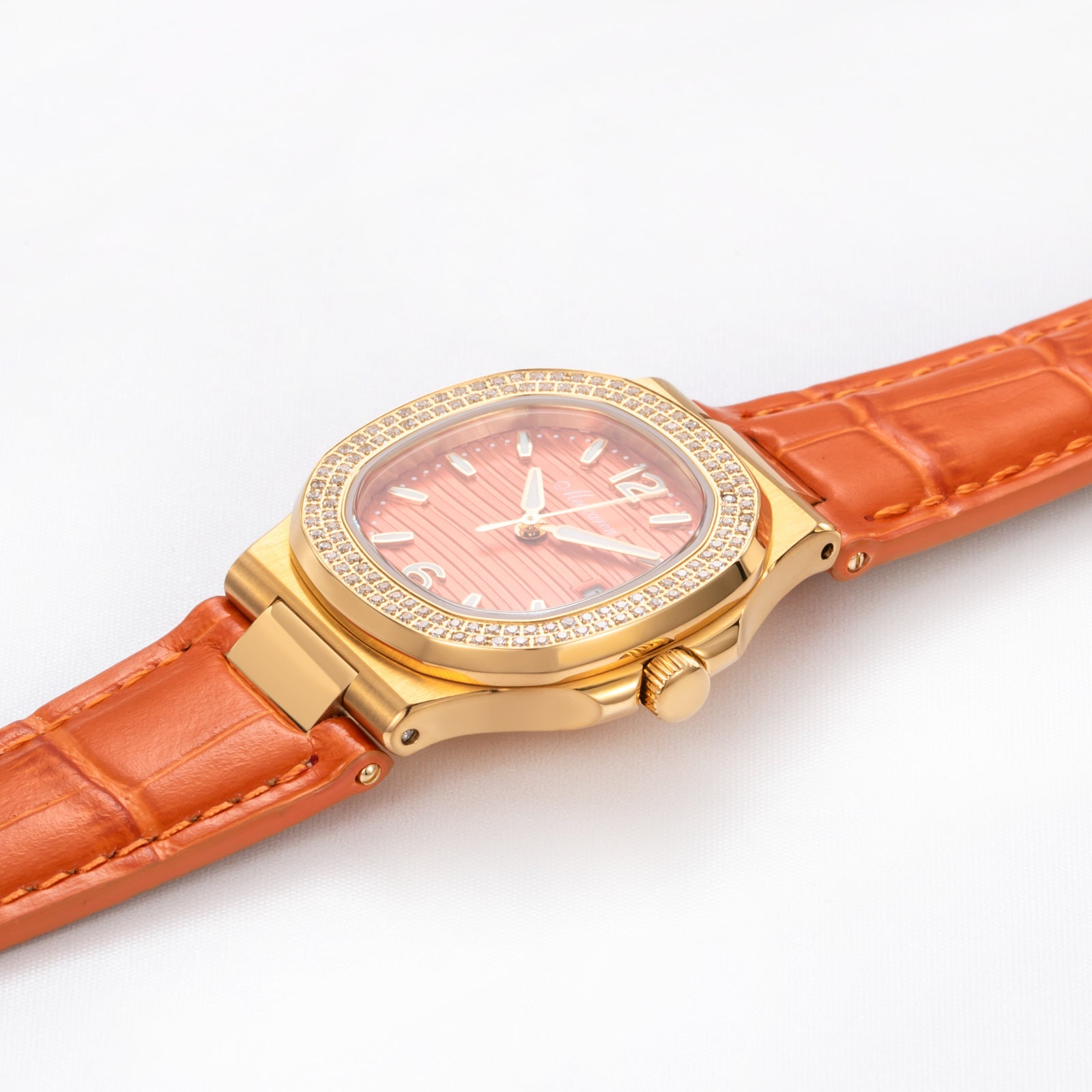 New Luxury Women' s Quartz Wristwatches 30.5mm 24K Gold Plated Fashion Ladies Calendar Watch Premium Leather Strap Waterproof