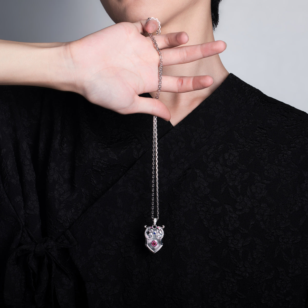 Di Jun Pendant Necklace, Father of the Sun and the Moon