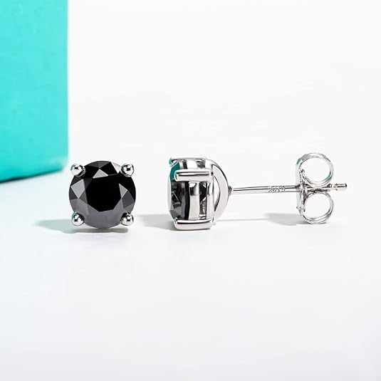 Round Moissanite Diamond Four Claw Stud Earrings