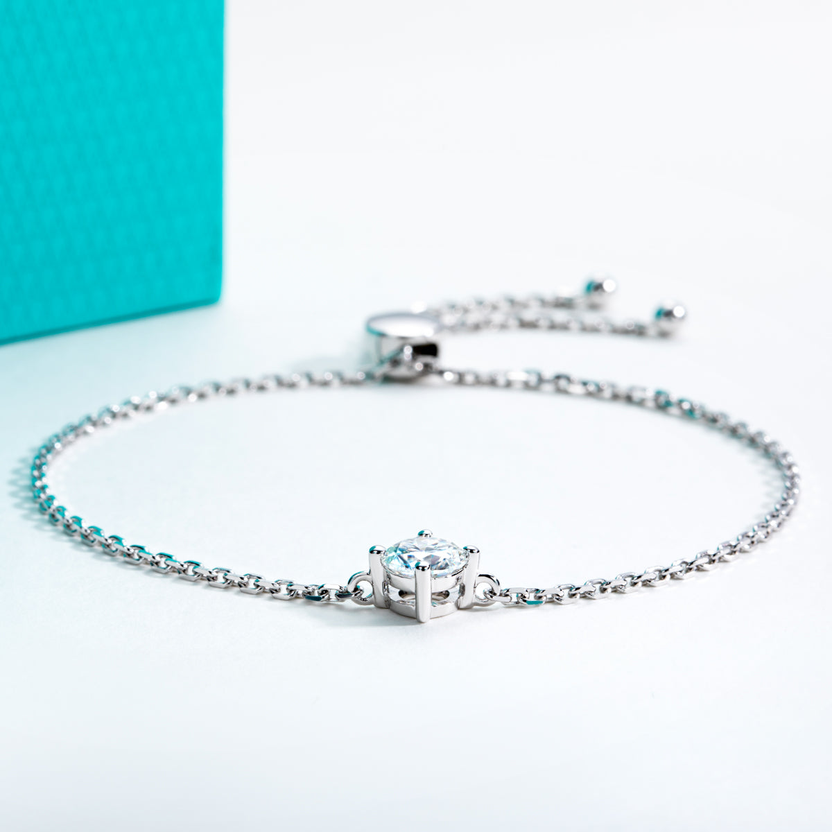 S925 Sterling Silver Round Moissanite Cartier-Style Bracelet