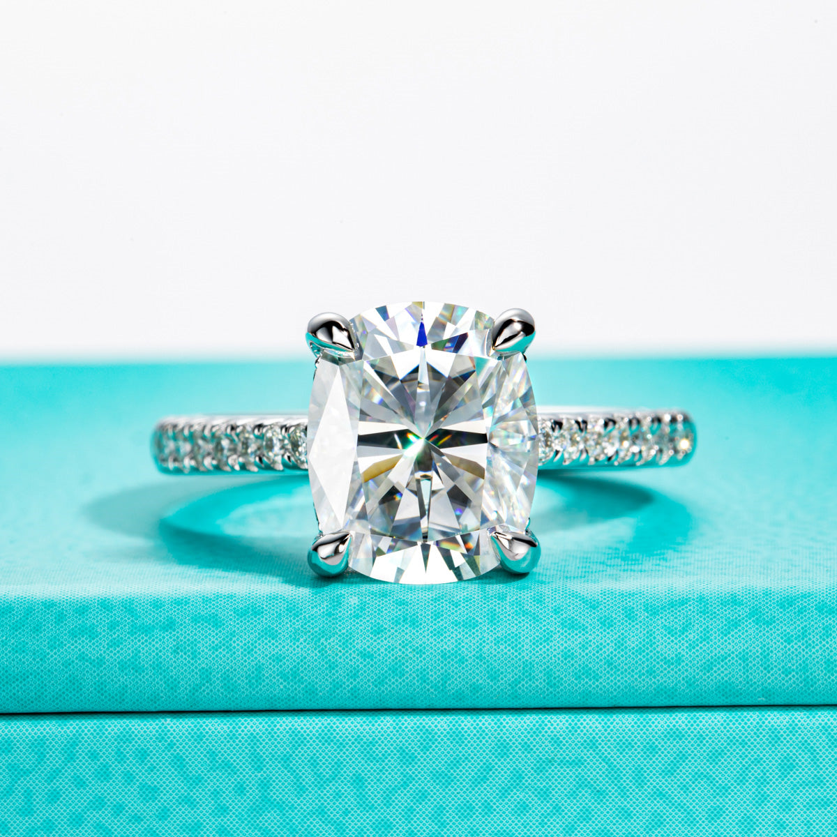 5.0 CT Moissanite Luxury‑Style Ring in S925 Sterling Silver