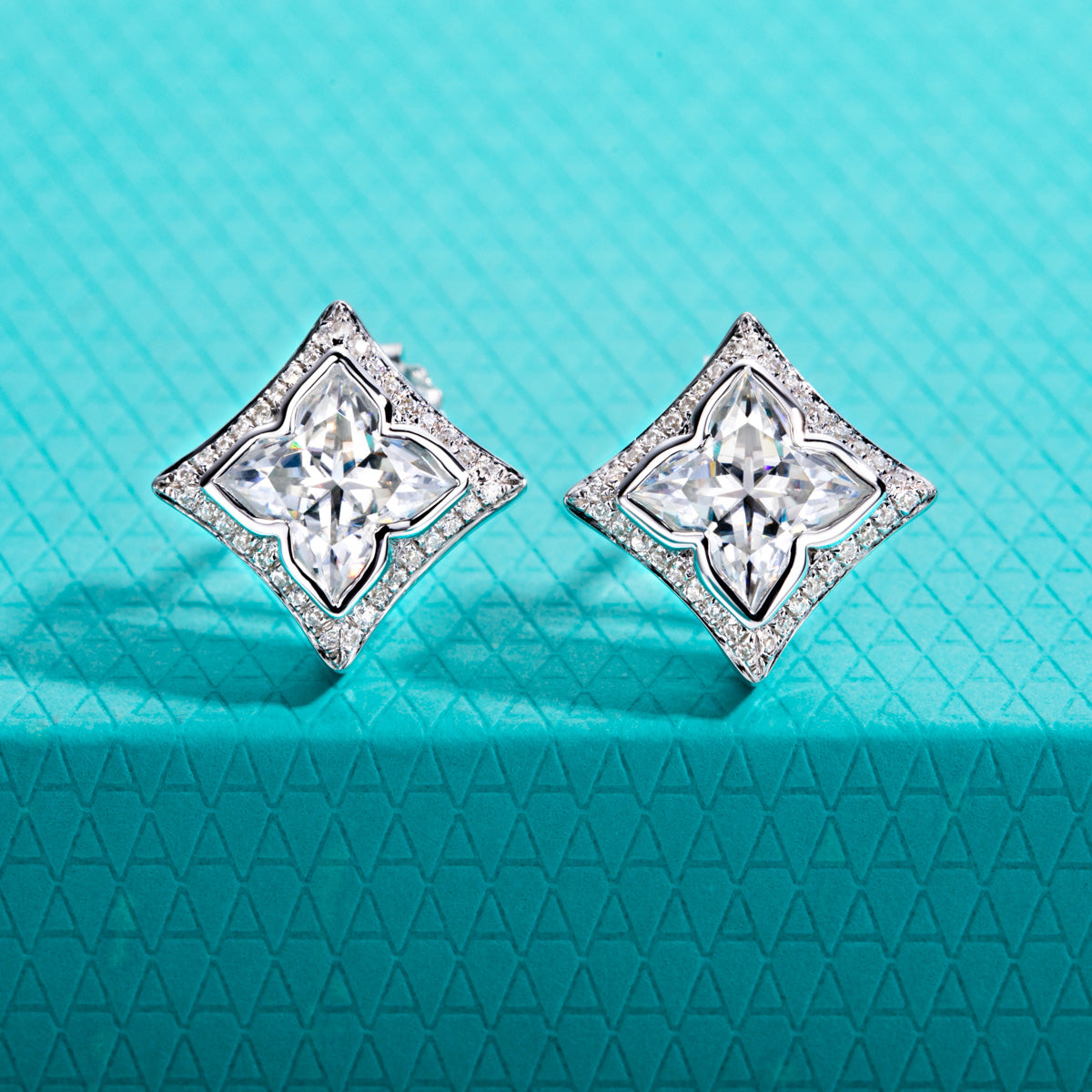 S925‑Silver 1.2 CT Princess‑Cut Moissanite Lily‑Shaped Stud Earrings