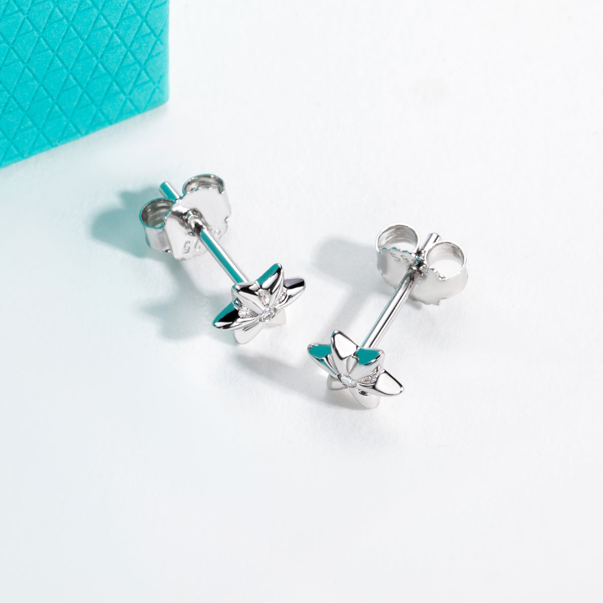 S925 Sterling Silver Moissanite Hexagram Stud Earrings