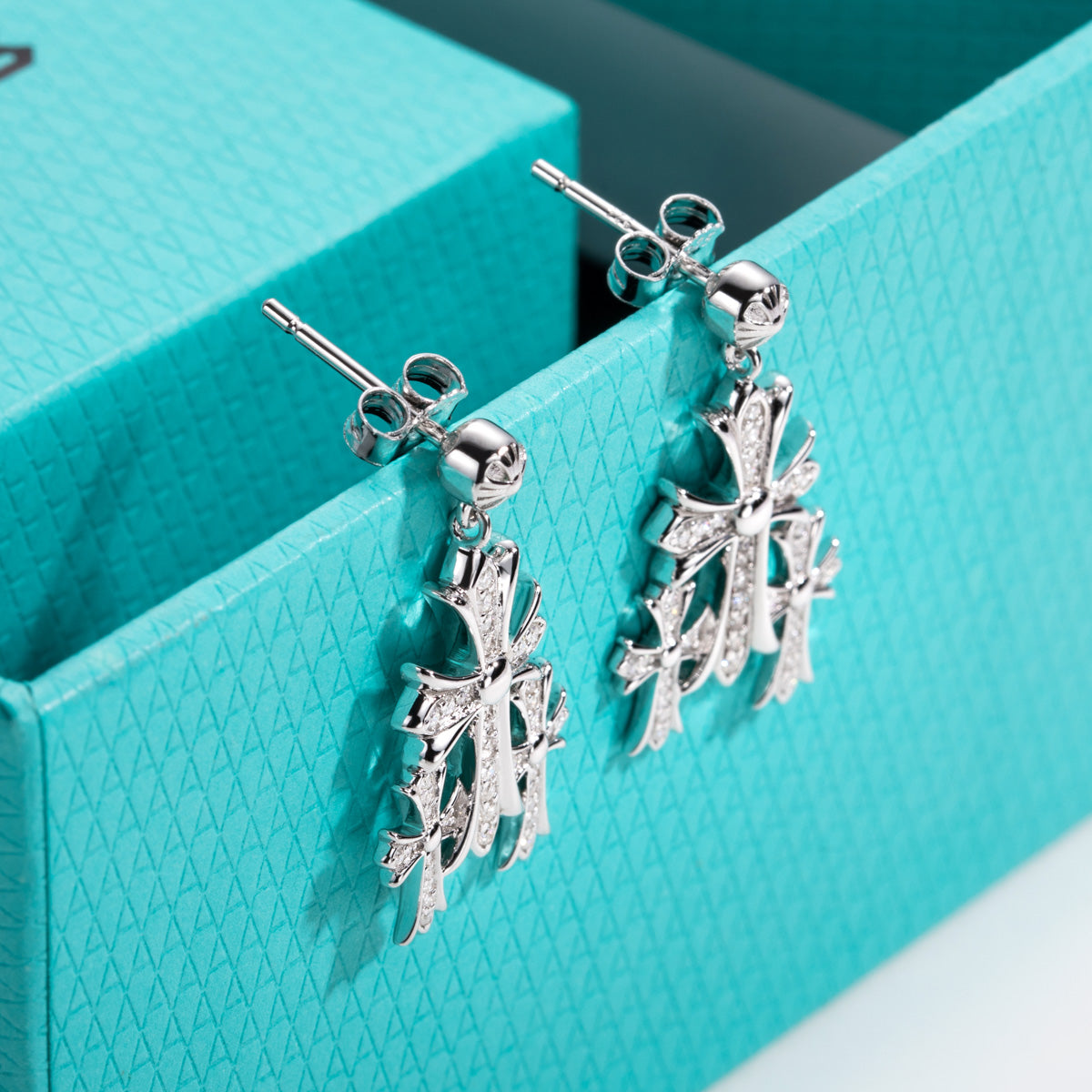 S925 Silver Double Overlapping Cross Moissanite Earrings