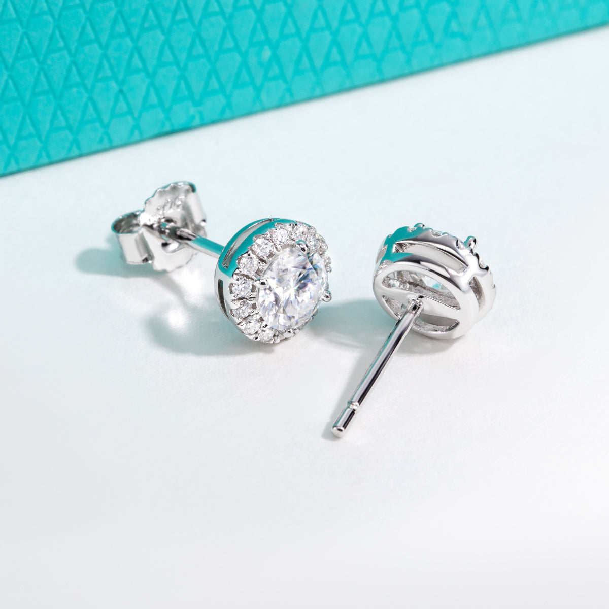 S925 Sterling Silver 5.0mm Round Moissanite Stud Earrings