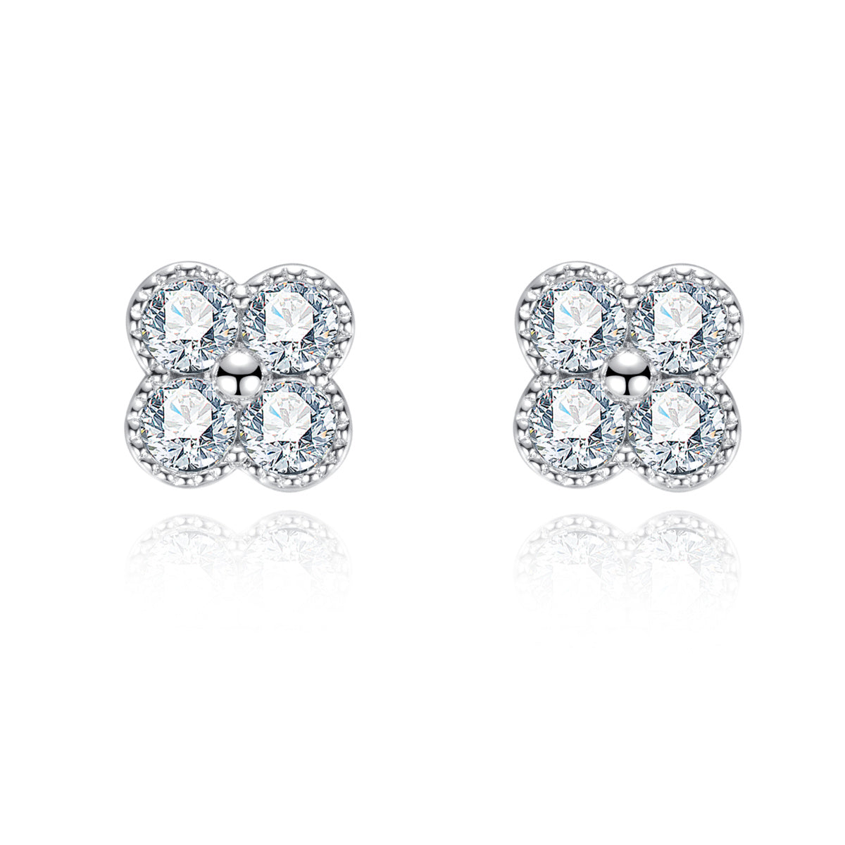 S925 Sterling Silver Moissanite Four Leaf Clover Stud Earrings
