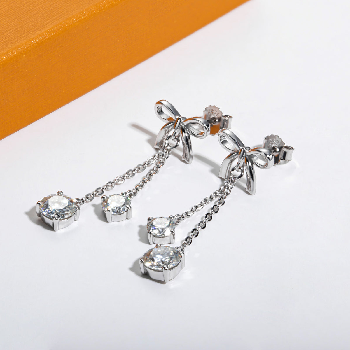 S925 Sterling Silver Classic Bow Moissanite Earrings