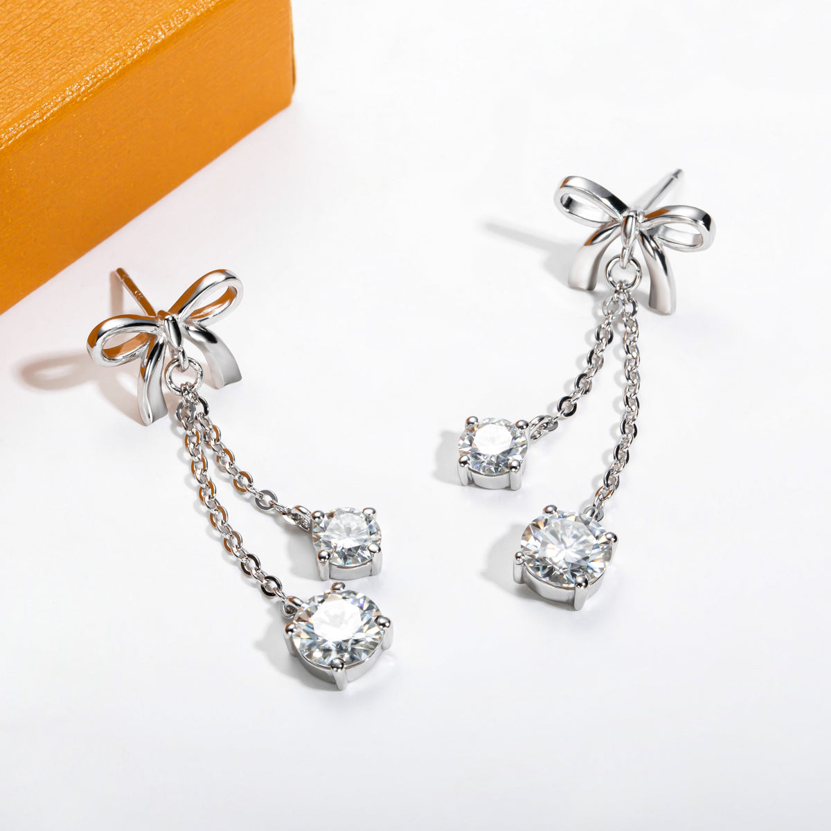 S925 Sterling Silver Classic Bow Moissanite Earrings
